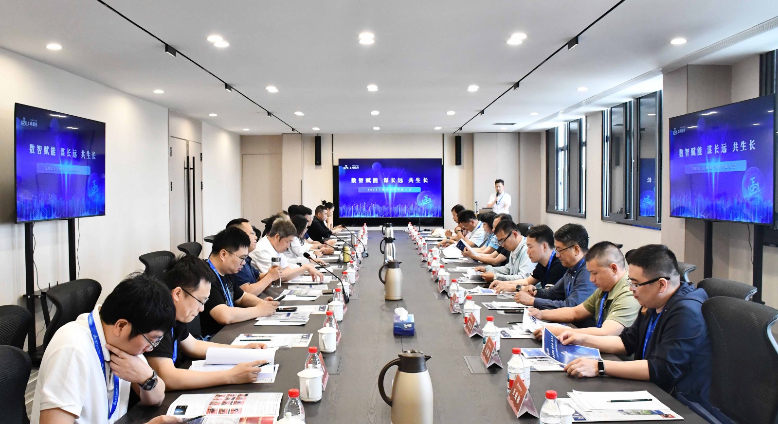 1748591163548695DUMG.jpg 7777789.jpg